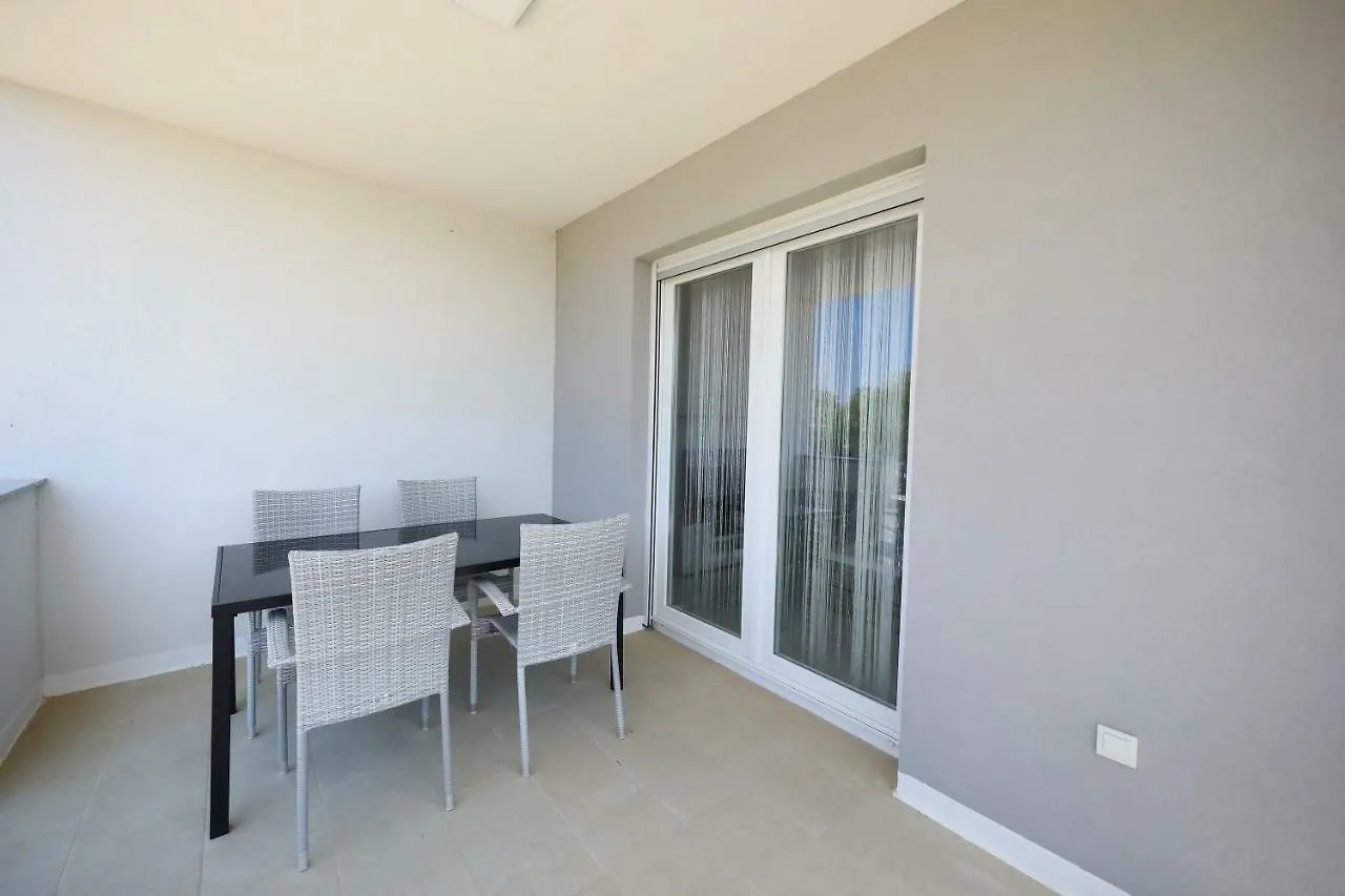Apartmani Vlado Mitar Sukosan Croatia